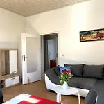 Schoene 2 Raumwng, Zentral Gelegen 公寓 *
